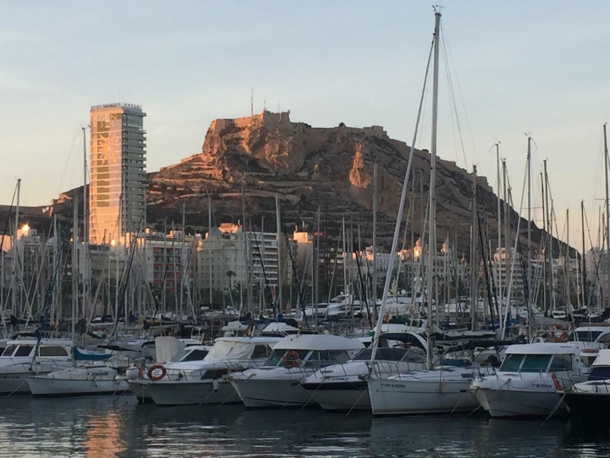 Alicante View Apartment ภายนอก รูปภาพ